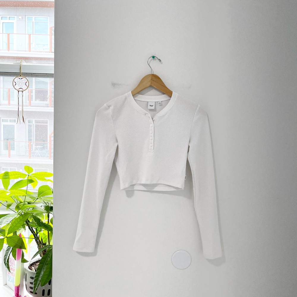 Aritzia Tna White Waffle Knit Long Sleeve Crop Top Size Small